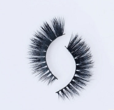 Faux Aurelia 3D Mink Lashes – Long-Tail Eye Effect