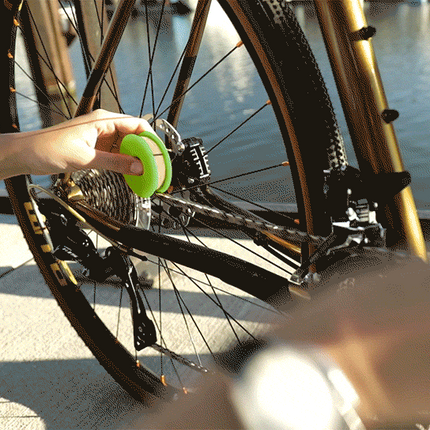 Magnetic Bicycle Chain Wipe Tool – Compact PVC Chain Cleaner for Easy Maintenance
