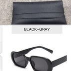 Bright black all gray / With glasses bag