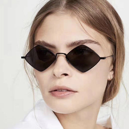 Trendy Mirror Gradient UV400 Metal Frame Sunglasses