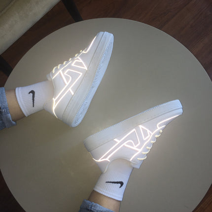 Color-Matching Synthetic Leather Sneakers – Lace-Up Low-Top Board Shoes