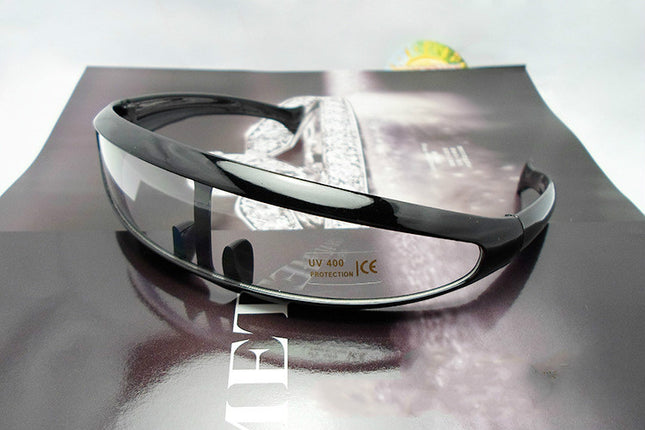Outdoor Sports Sunglasses – UV Protection PC Lens with Lightweight Plastic Frame