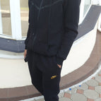 Black / L