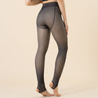 Black and translucent skin / 220gonesizefitsallwith40to70kg / Stirrupped