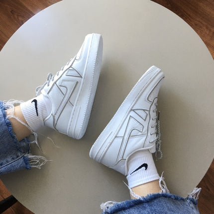 Color-Matching Synthetic Leather Sneakers – Lace-Up Low-Top Board Shoes