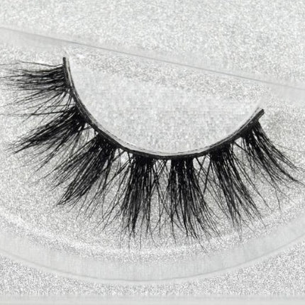 Faux Aurelia 3D Mink Lashes – Long-Tail Eye Effect