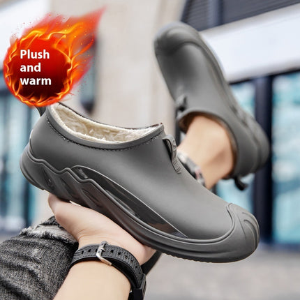 Men’s Solid Color Casual Plastic Shoes