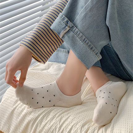 Simple Cotton Invisible Non-Slip Ankle and Boat Socks