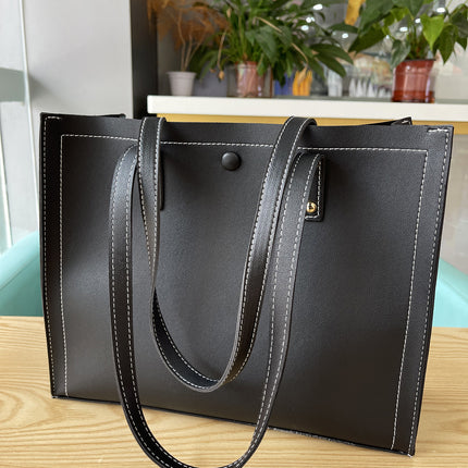 Retro Contrast Stitch Crossbody Bag