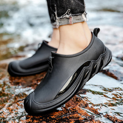 Men’s Solid Color Casual Plastic Shoes