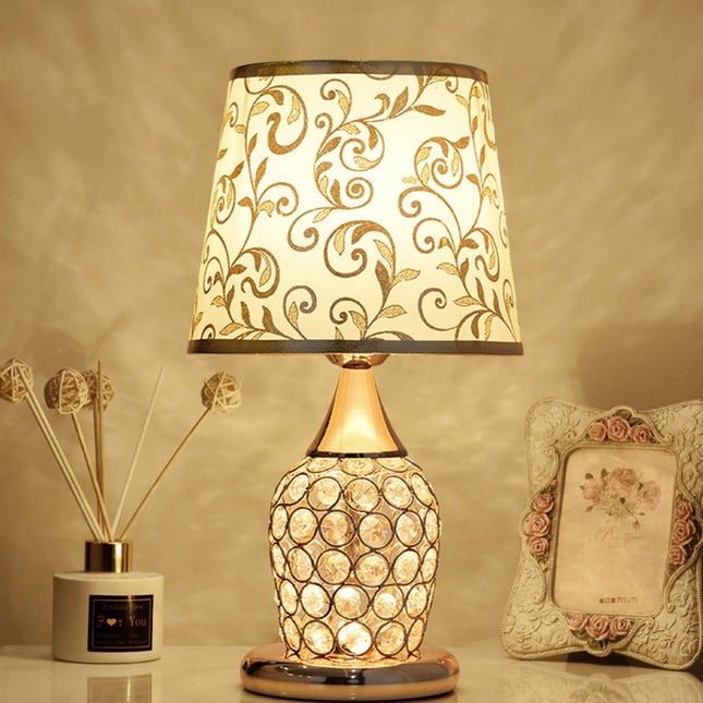 Luxury Metallic Table Lamp with Phnom Penh Design – Dimmable Night Light