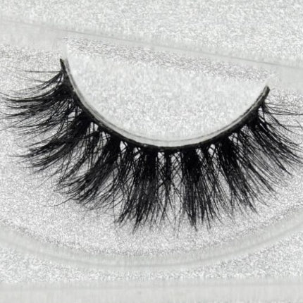 Faux Aurelia 3D Mink Lashes – Long-Tail Eye Effect
