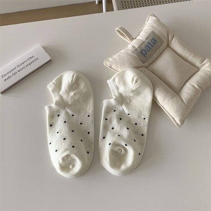Simple Cotton Invisible Non-Slip Ankle and Boat Socks