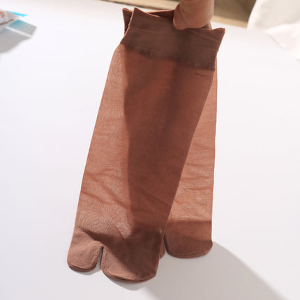 Flip-Flop Friendly Toe Socks (Two-Finger Design)