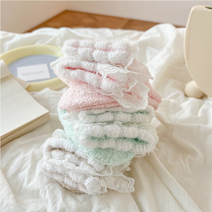 Breathable Polyester Fiber Socks for Kids and Adults