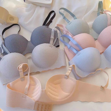 One-Piece Seamless Japanese-Style Bra – Sweet & Comfortable Gather Support
