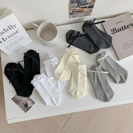 Women’s Solid Color Cotton Socks – Middle Calf Length