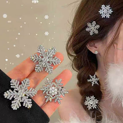 Crystal Snowflake Pearl Hair Clip – Winter-Inspired Retro Hair Jewelry for Women
