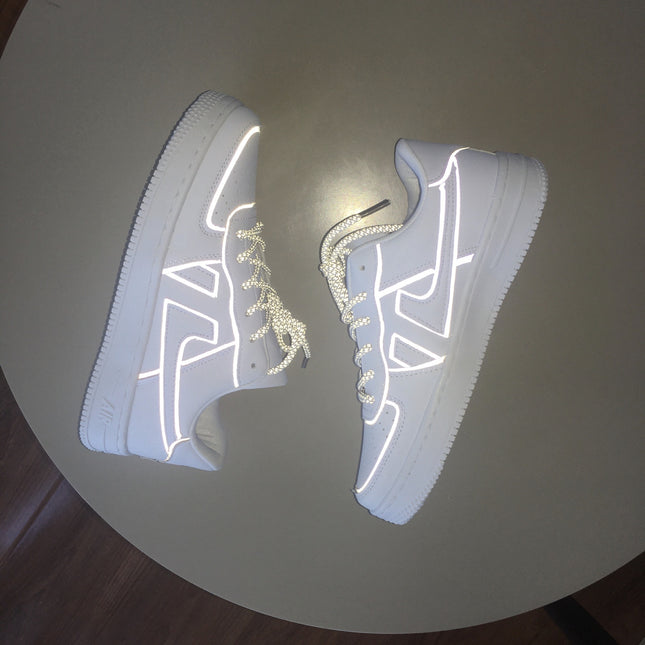 Color-Matching Synthetic Leather Sneakers – Lace-Up Low-Top Board Shoes