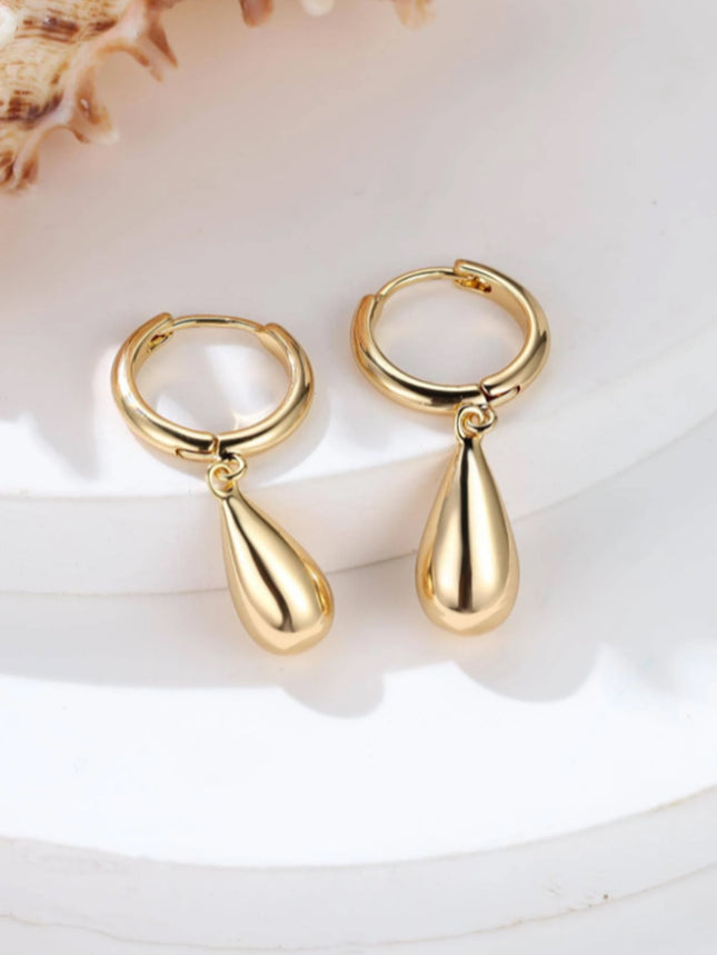 Elegant Waterdrop Letter Earrings – Gold, Silver, Rose Gold