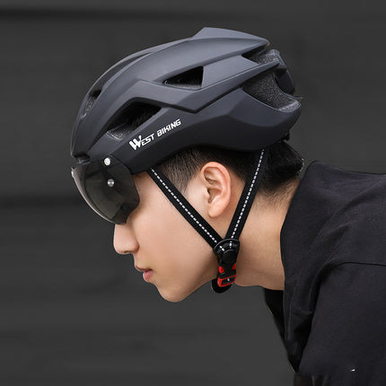 Shock-Resistant Cycling Helmet – Lightweight PC/EPS Bike Helmet with LED Safety Light