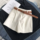 White Belted / L