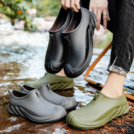 Men’s Solid Color Casual Plastic Shoes